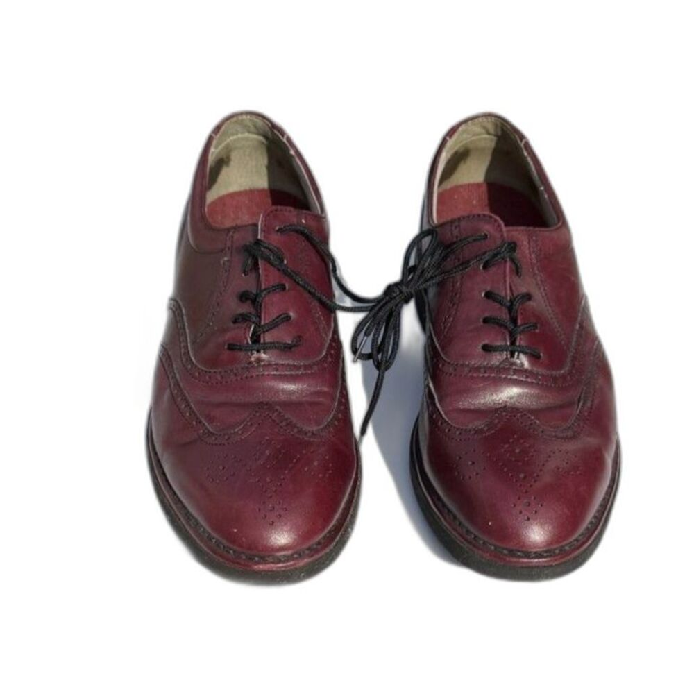 Rockport DresSports Burgundy Leather Wingtip Oxfords Size 9.5 M Vibram Sole